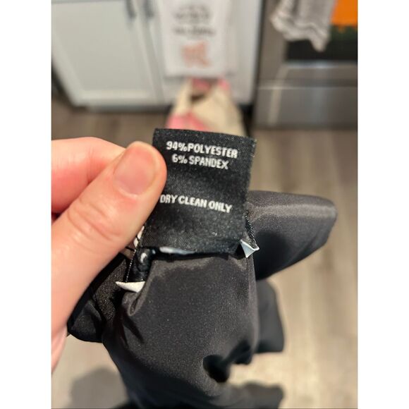 LiLY NOCHES NWT Wearable Art Black Ruffle "Guajira" Dress, Sz Large, MSRP $298 - Picture 6 of 12